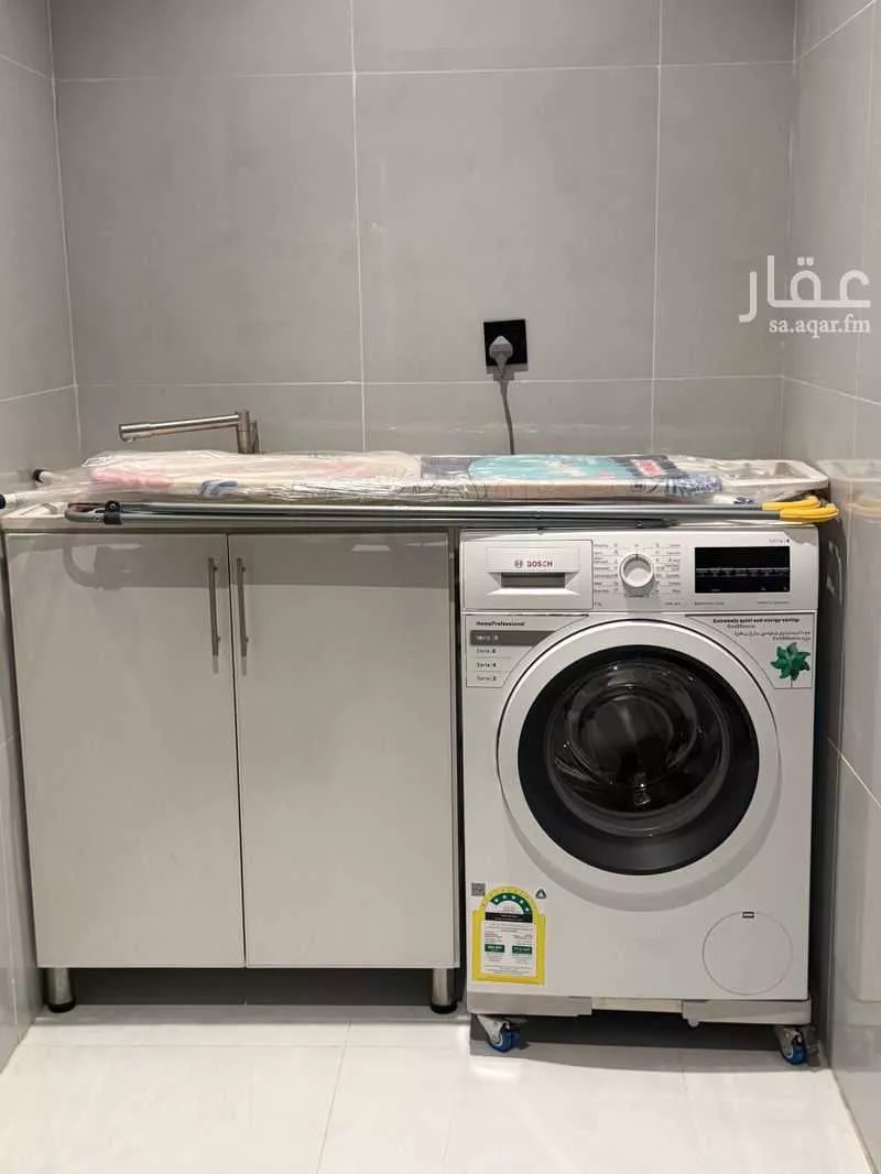 شقة 3 غرف في المعذر الشمالي 12