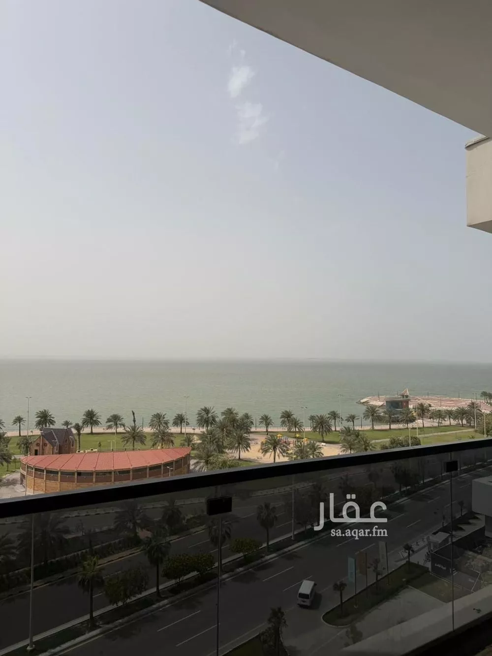 شقة 4 غرف في الشاطئ الغربي 2