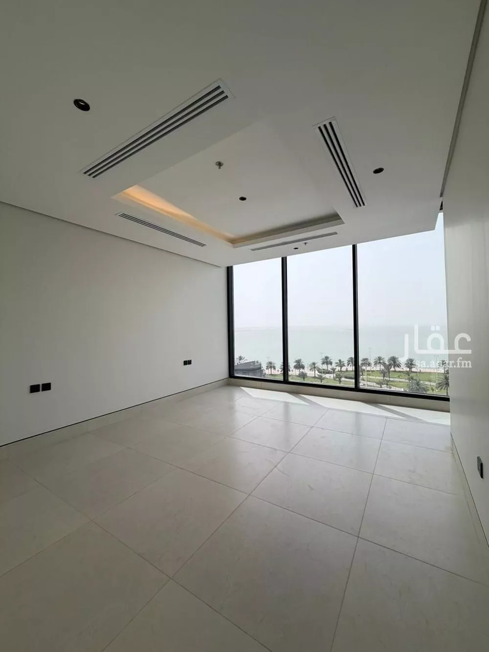 شقة 4 غرف في الشاطئ الغربي 12