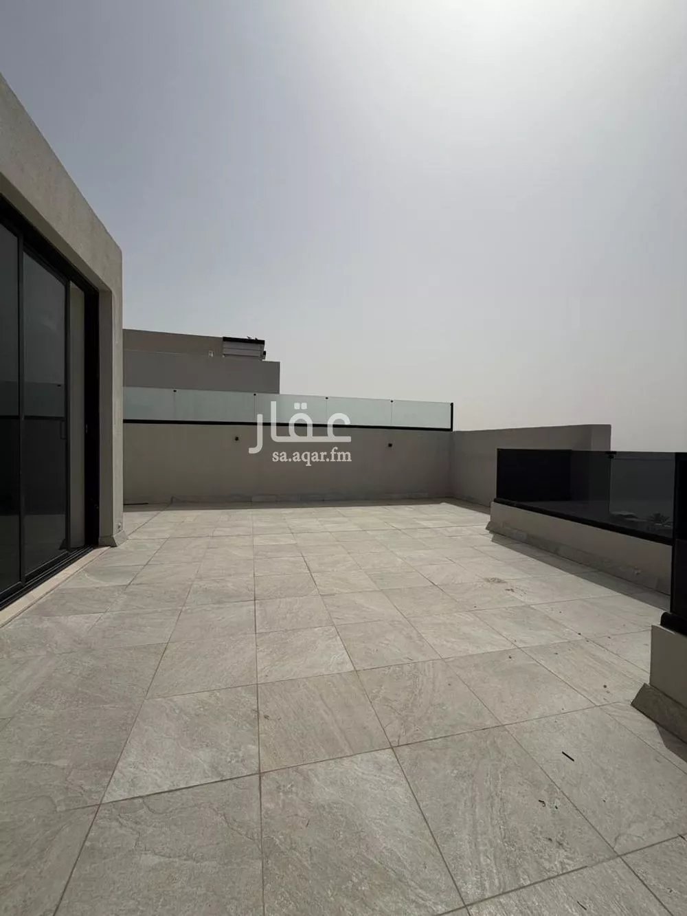 شقة 4 غرف في الشاطئ الغربي 14