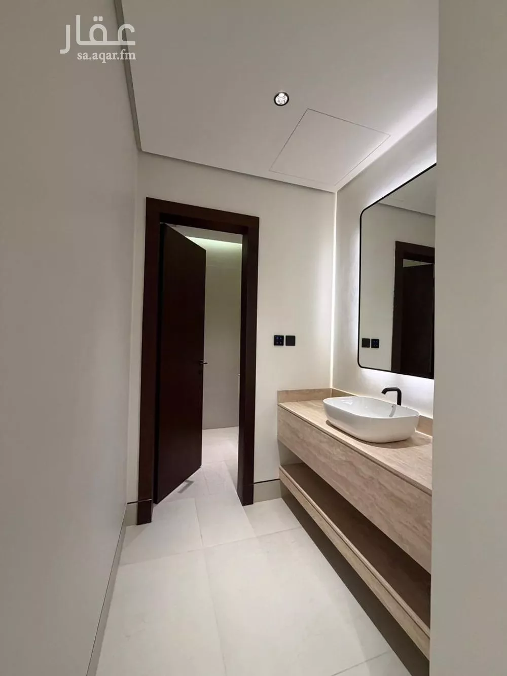 شقة 4 غرف في الشاطئ الغربي 23