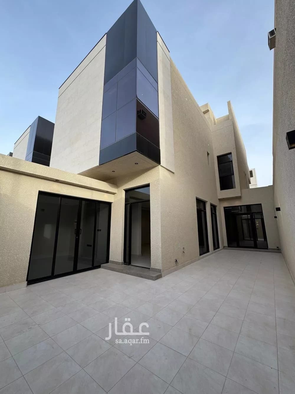 فيلا 6 غرف في النرجس 5