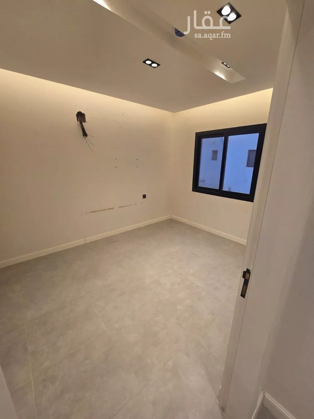 فيلا 3 غرف في العارض 12