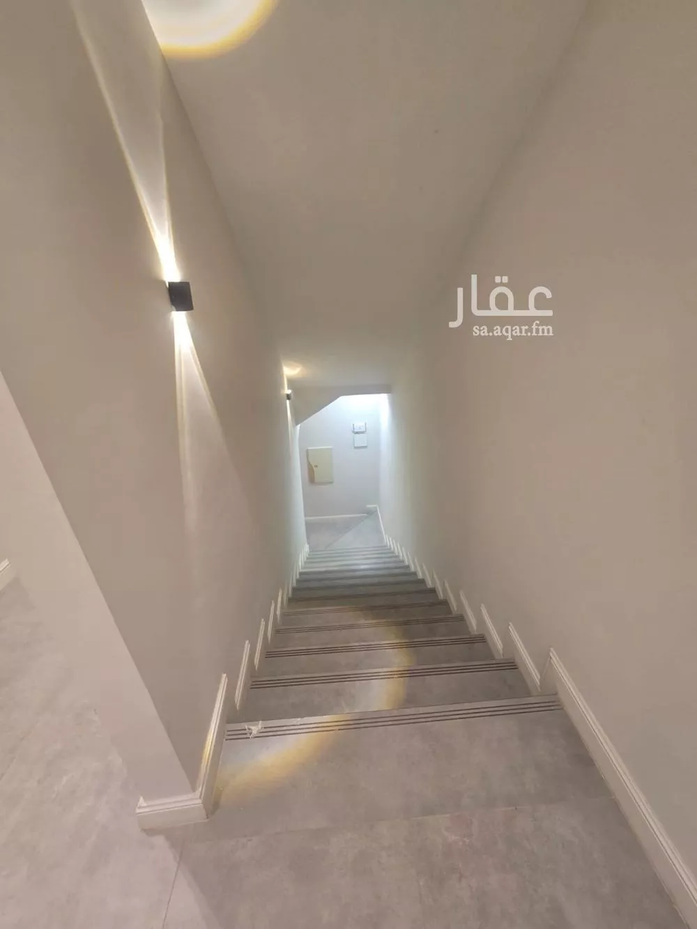 فيلا 3 غرف في العارض 14