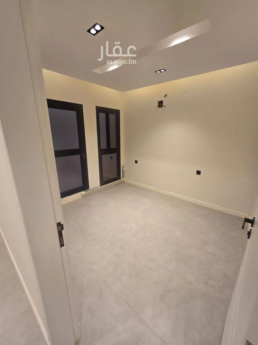 فيلا 3 غرف في العارض 26