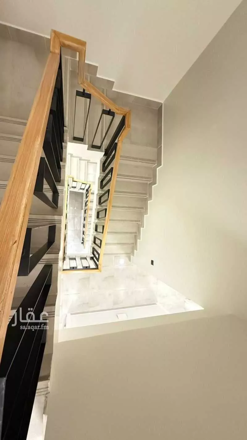 فيلا 5 غرف في النرجس 5