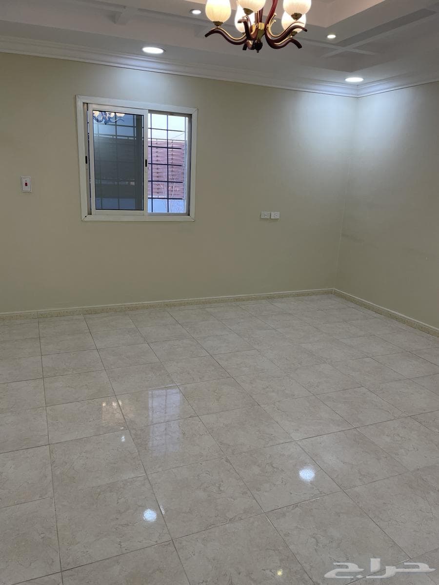 شقة 3 غرف في الربوة 14