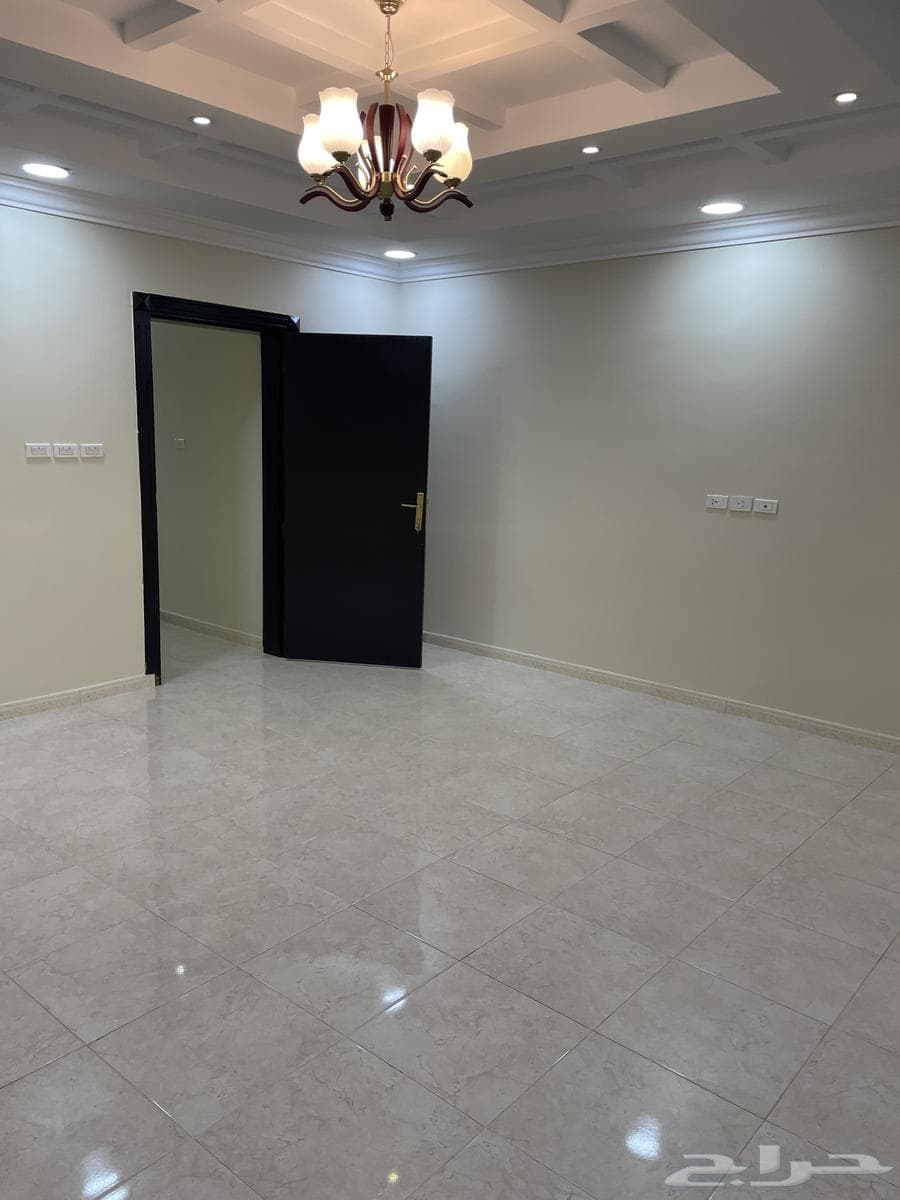 شقة 3 غرف في الربوة 15