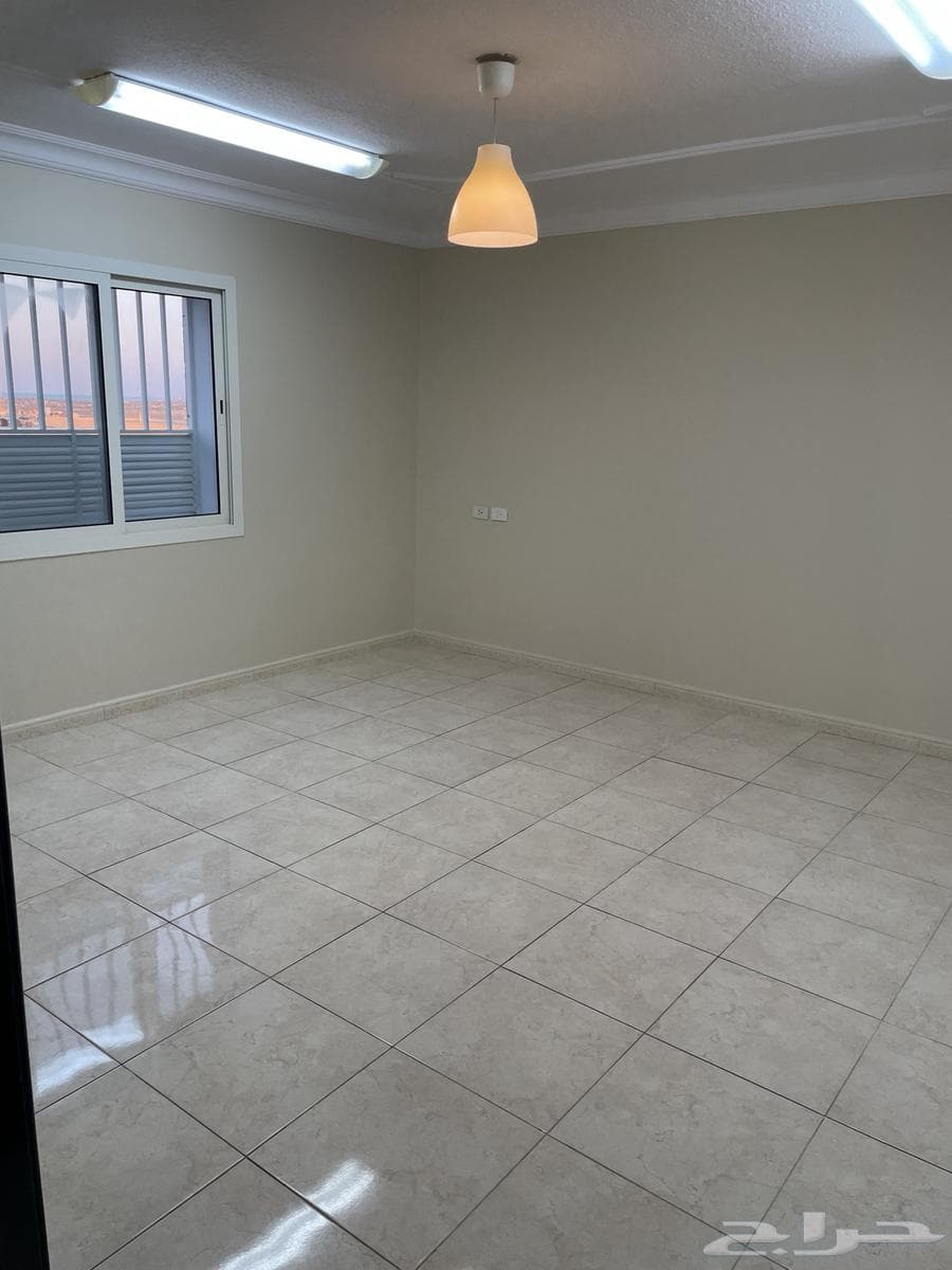 شقة 3 غرف في الربوة 3