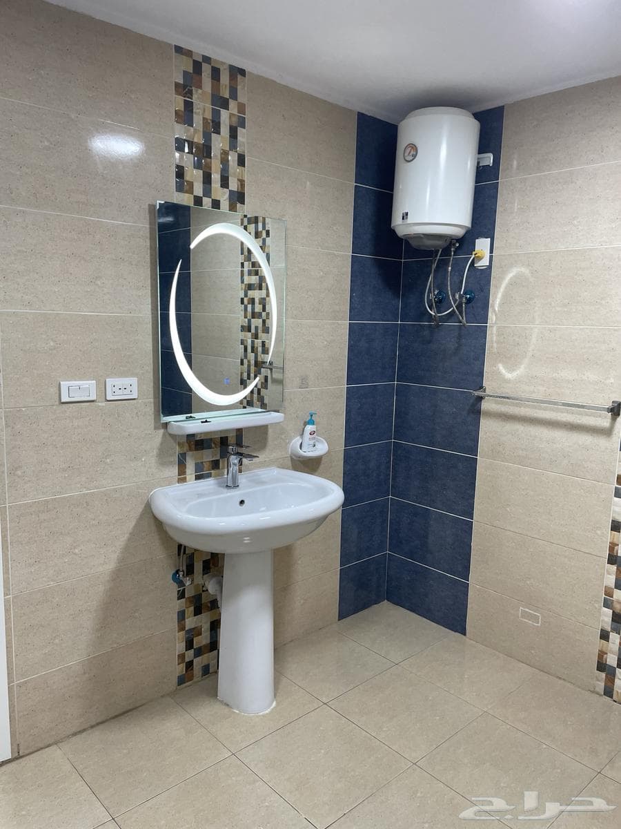 شقة 3 غرف في الربوة 25