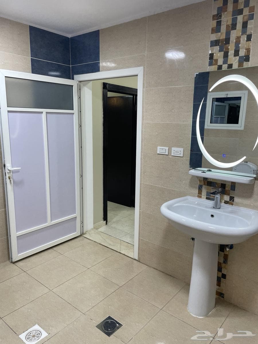 شقة 3 غرف في الربوة 26