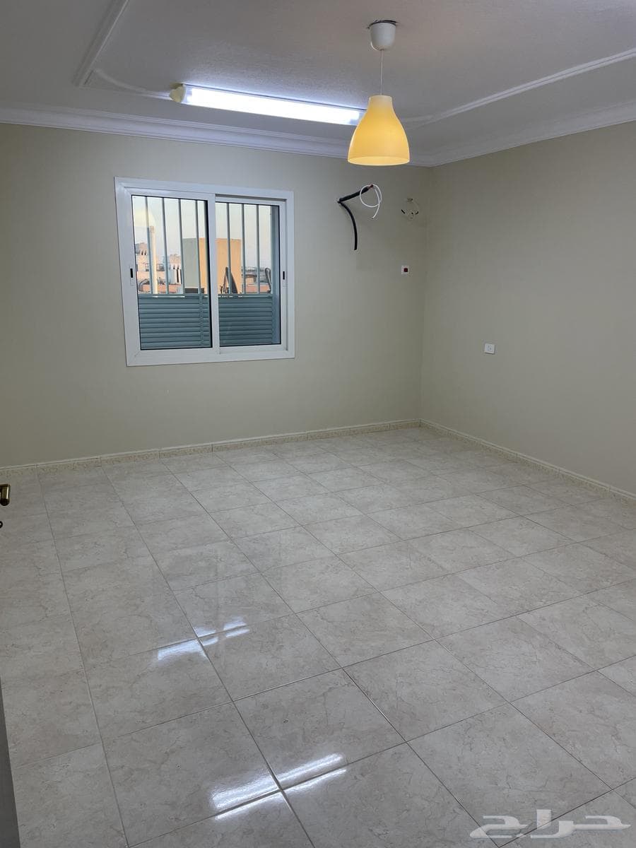 شقة 3 غرف في الربوة 4