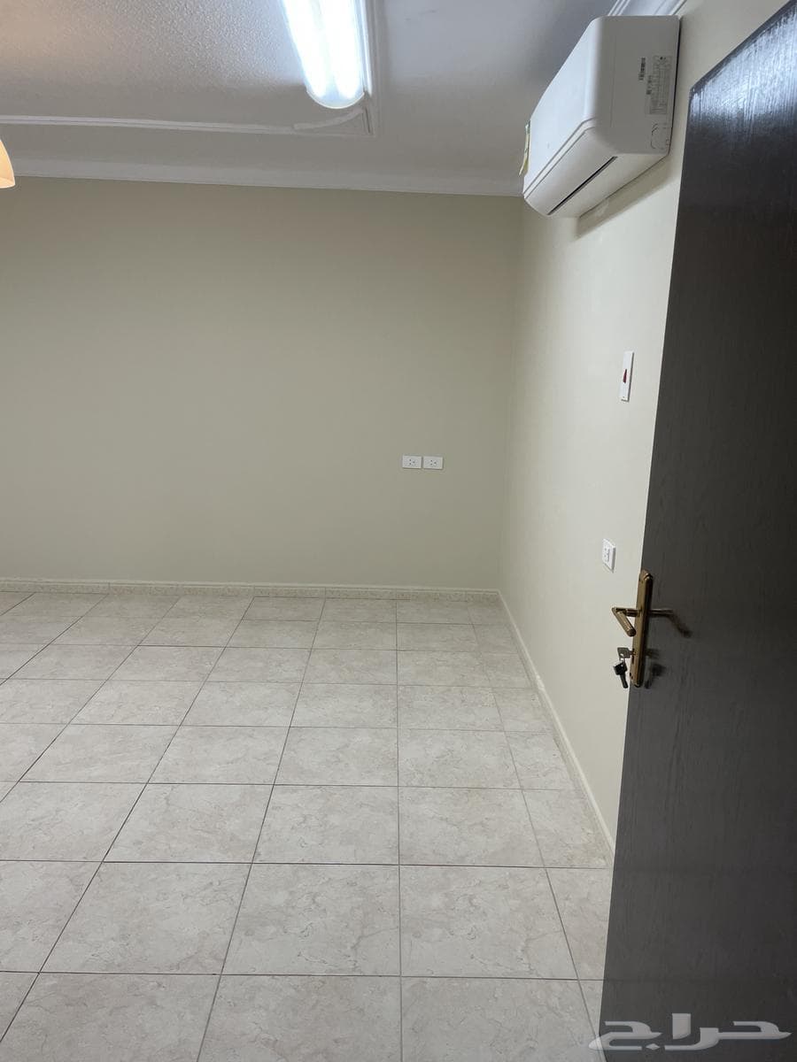 شقة 3 غرف في الربوة 5