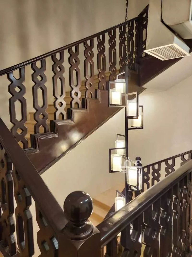 فيلا 5 غرف في القدس 2