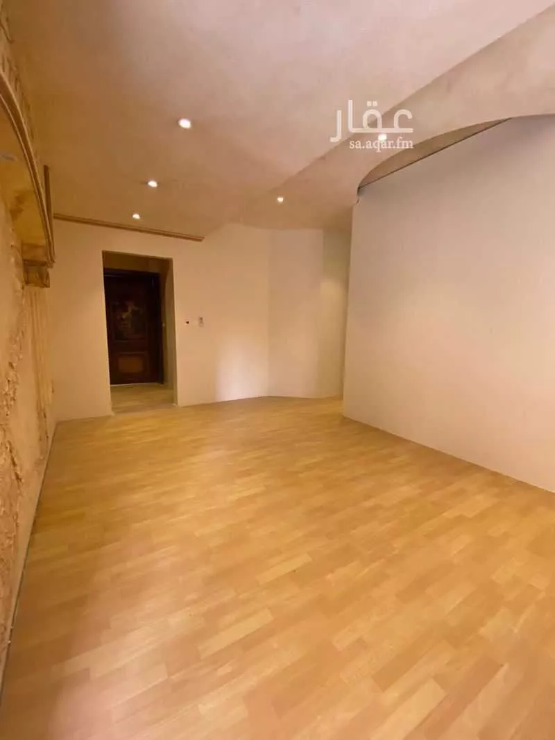 شقة 16 غرف في النموذجية 5