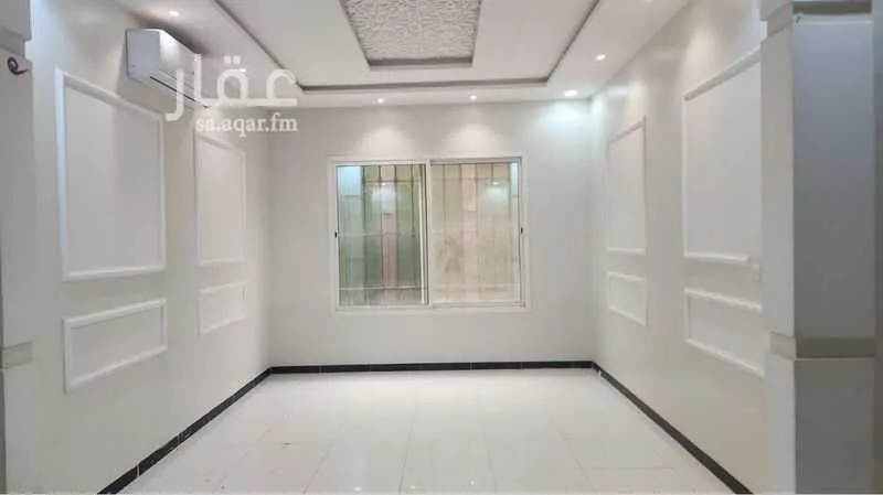 فيلا 5 غرف في بدر 2