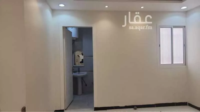 فيلا 5 غرف في بدر 7