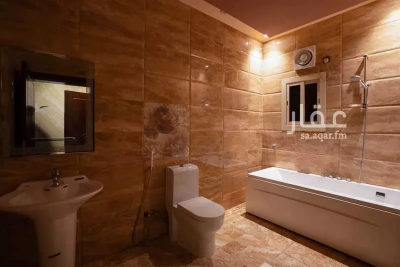 فيلا 8 غرف في الحمراء و ام الجود 4