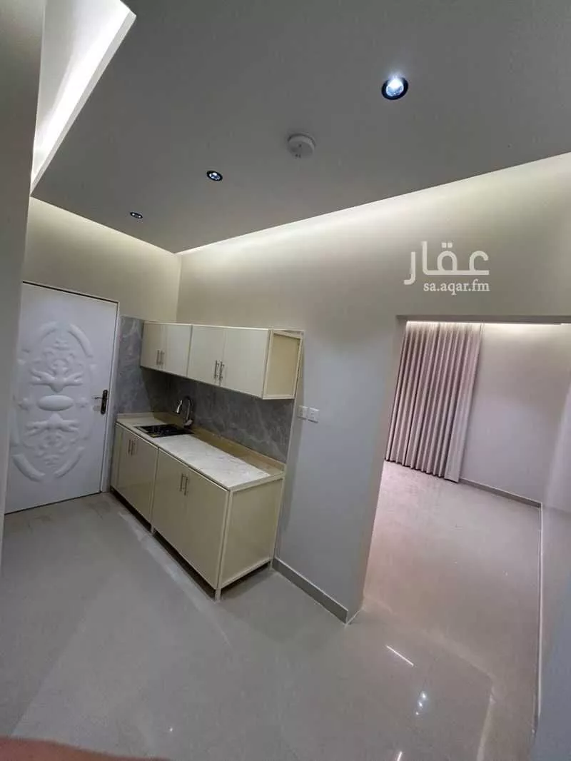 شقة 1 غرف في العارض 4