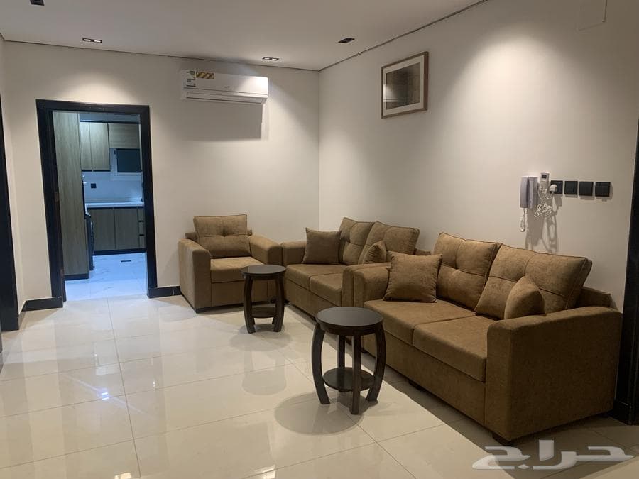 شقة 5 غرف في الشرائع 1