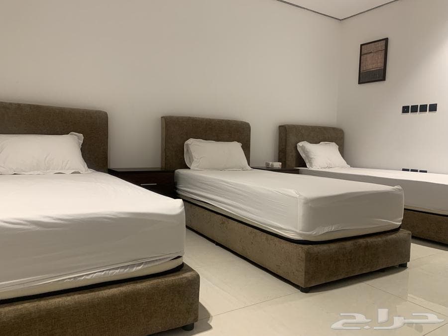 شقة 5 غرف في الشرائع 11