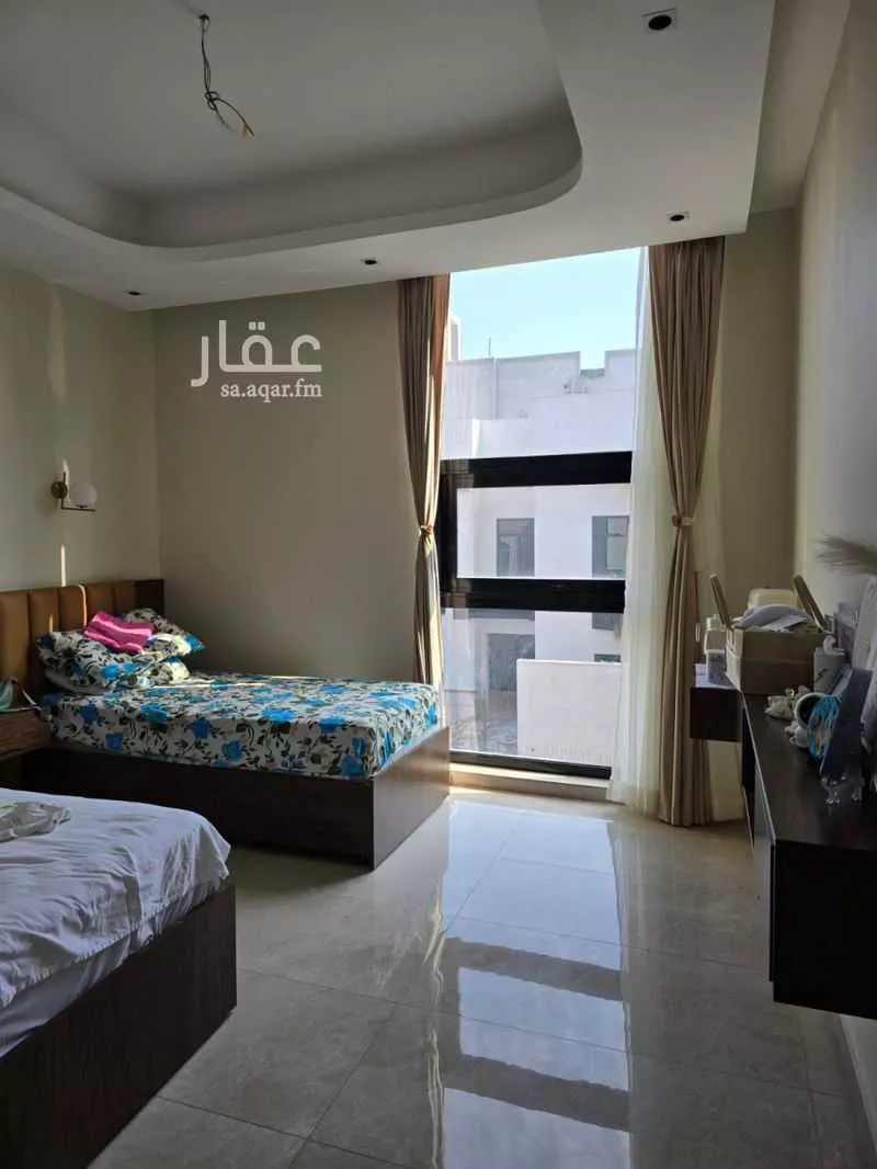 فيلا 10 غرف في المرجان 13