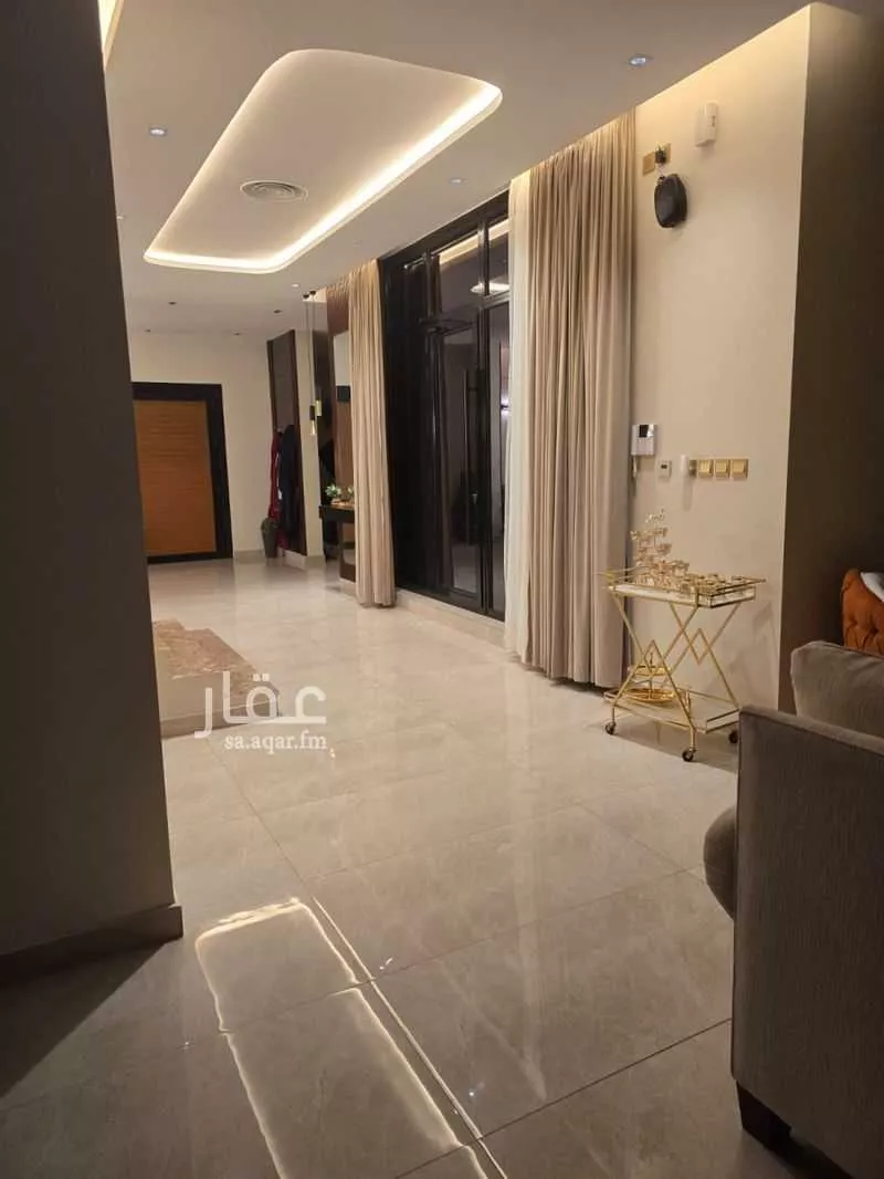 فيلا 10 غرف في المرجان 7