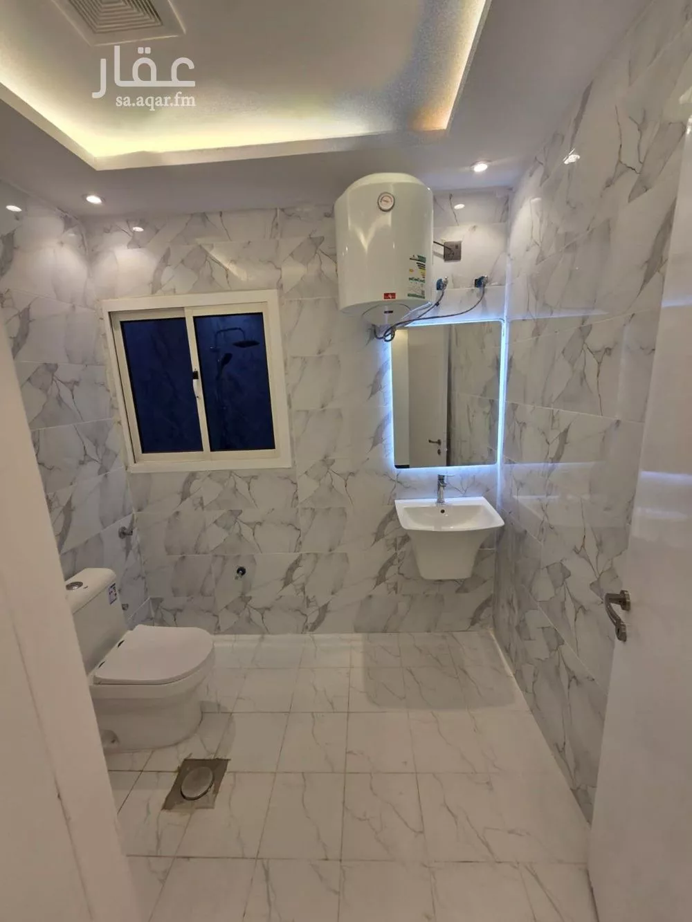 شقة 1 غرف في العارض 3