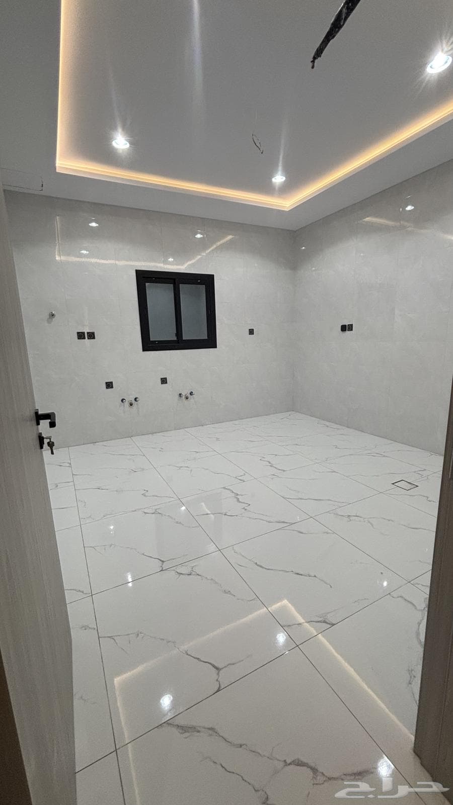 فيلا 8 غرف في النوارية 3