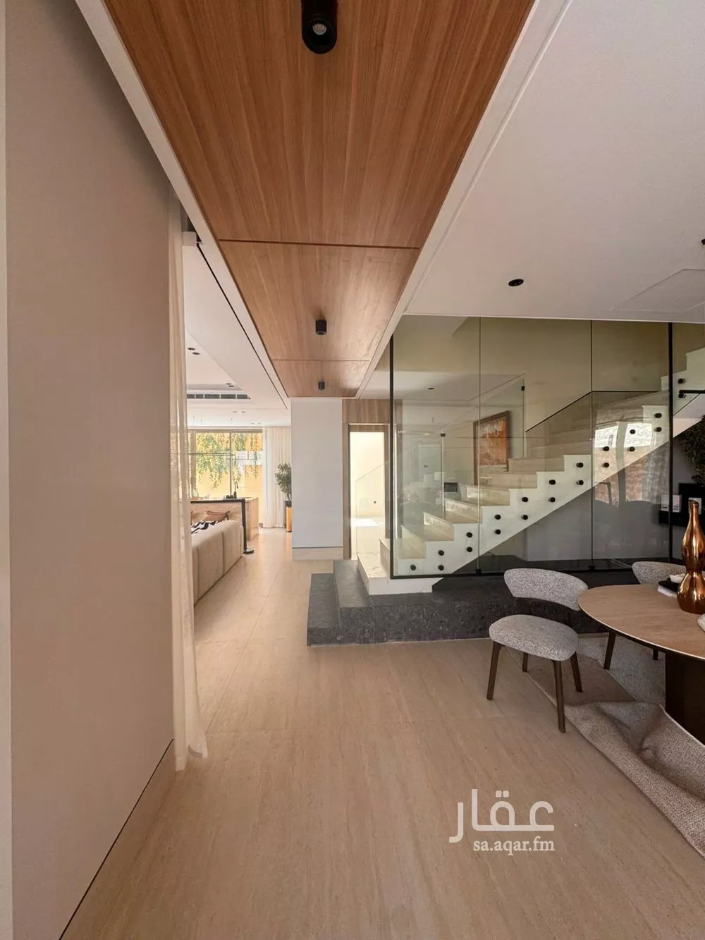 فيلا 7 غرف في النرجس 5