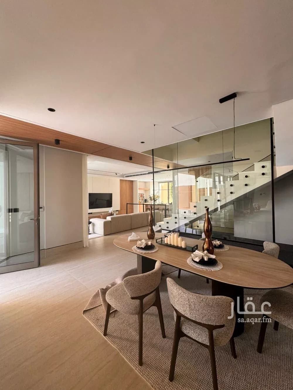 فيلا 7 غرف في النرجس 6