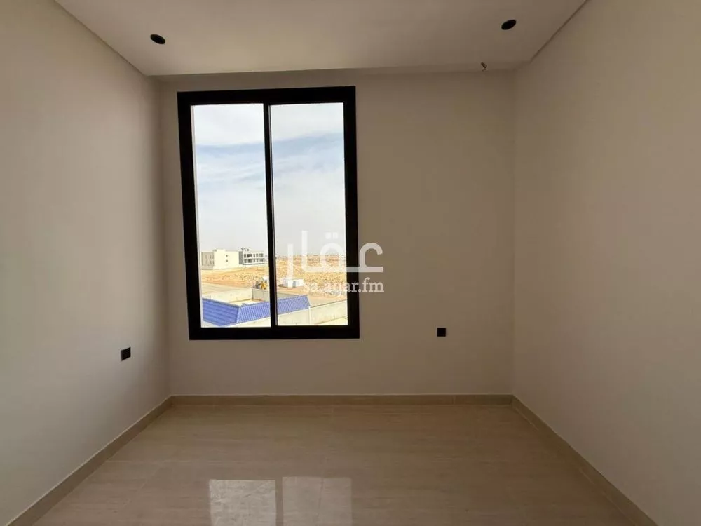 شقة 4 غرف في المهدية 15