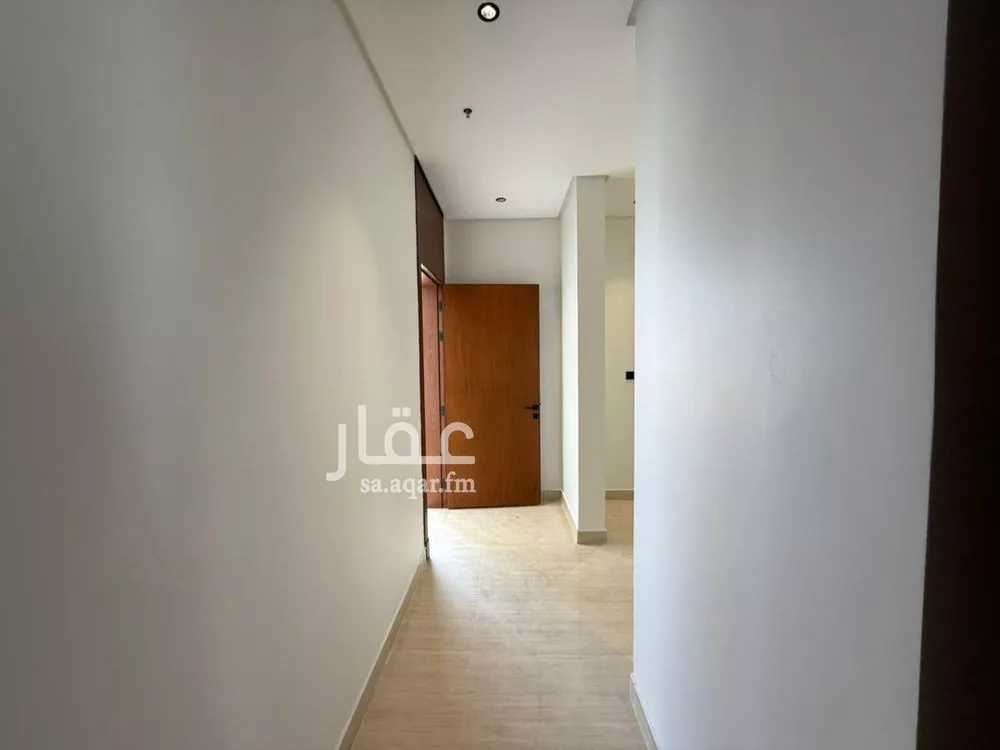 شقة 4 غرف في المهدية 21