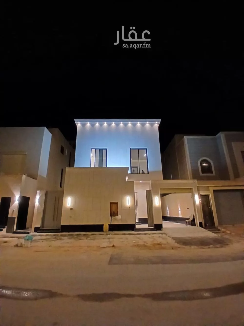 4 bedroom villa in Al Rimal 10