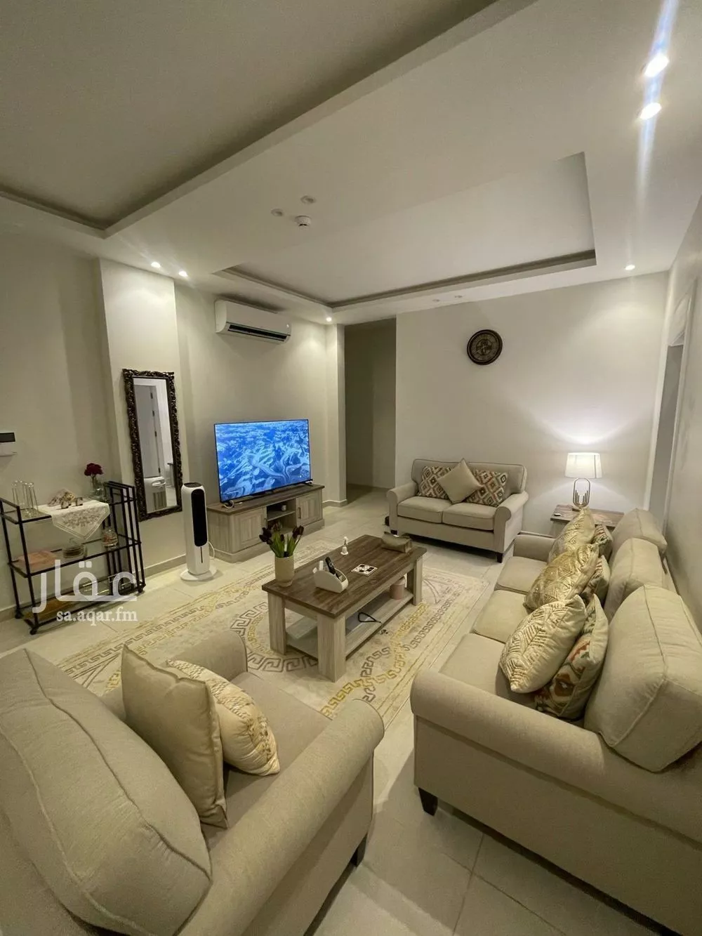 شقة 4 غرف في الياسمين 1