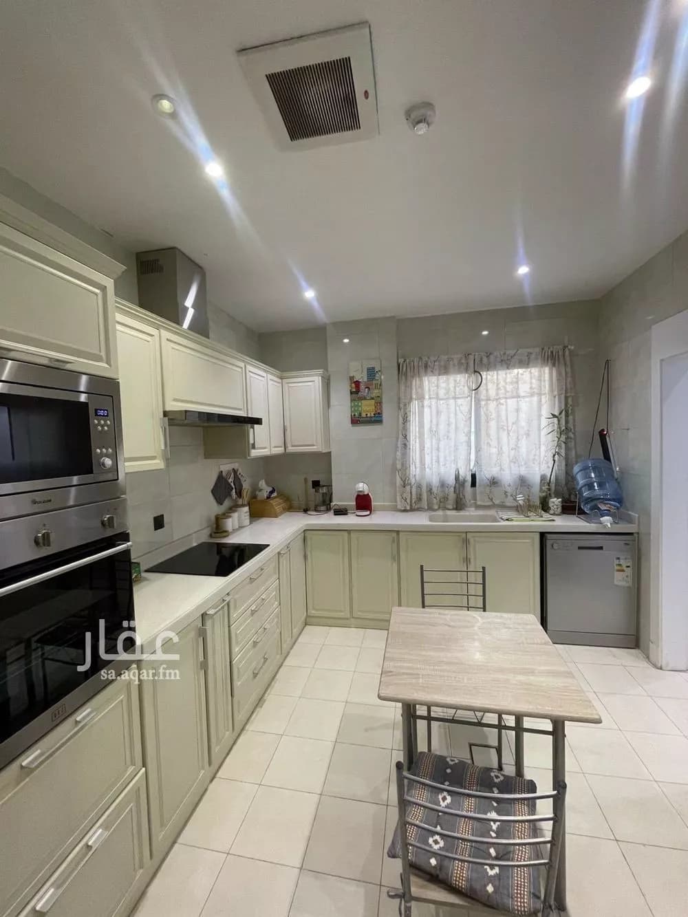 شقة 4 غرف في الياسمين 5