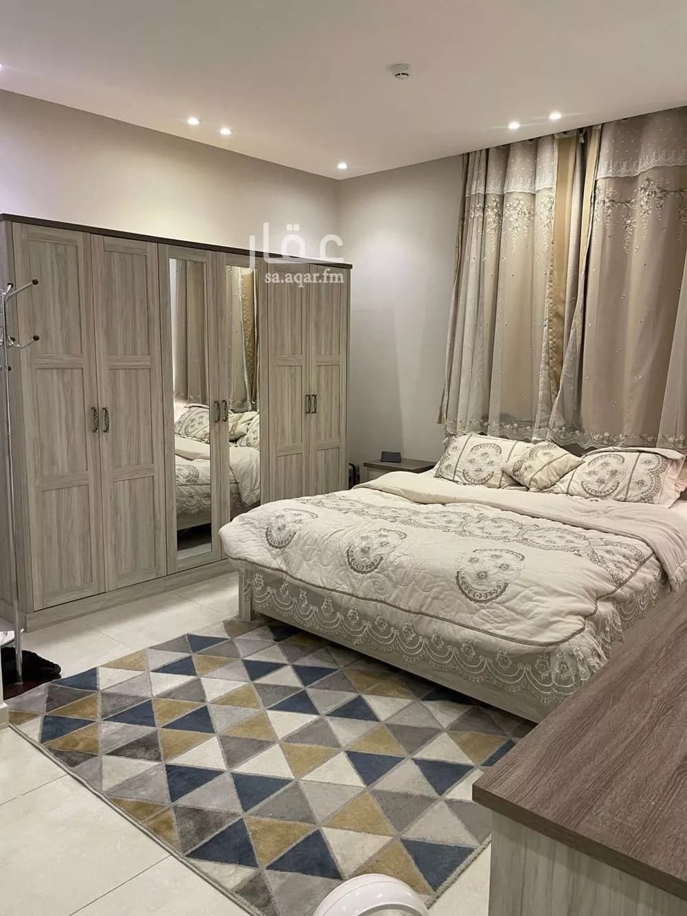 شقة 4 غرف في الياسمين 8