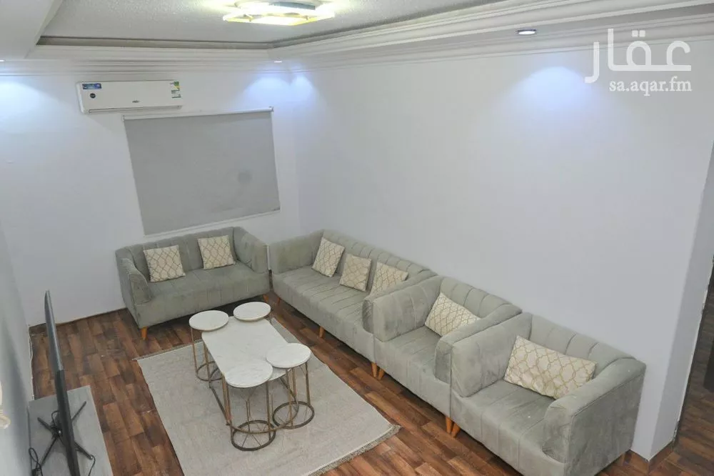 4 bedroom apartment in Al Aqiq 3