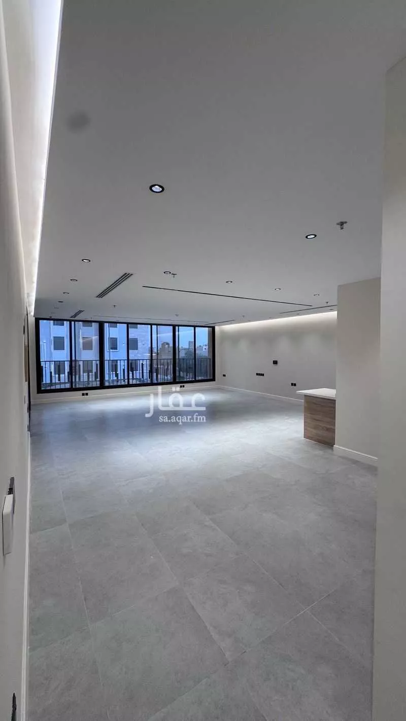 شقة 3 غرف في المغرزات 2