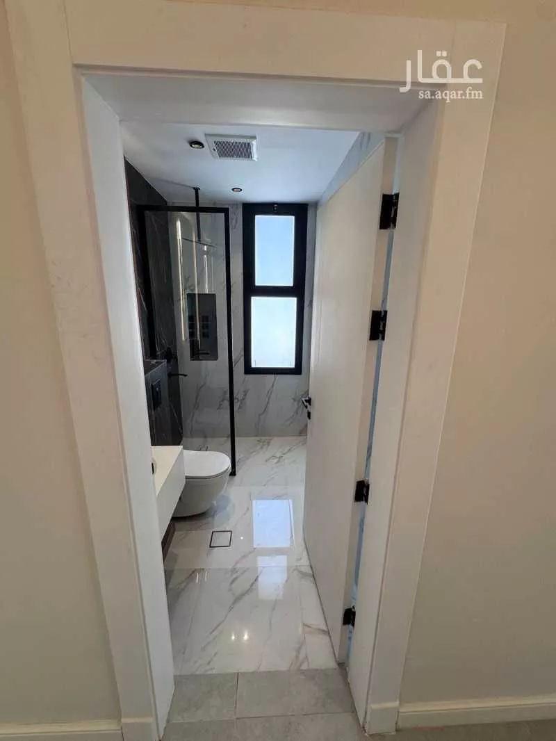 شقة 3 غرف في المغرزات 4