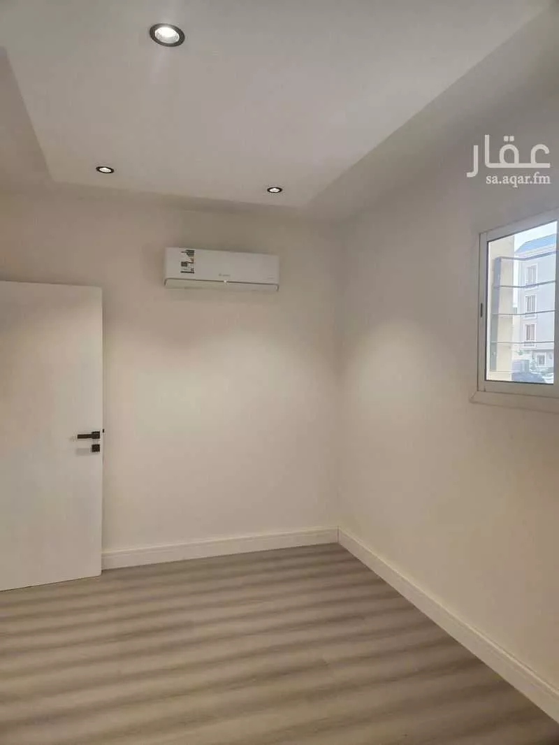 شقة 3 غرف في الملقا 12