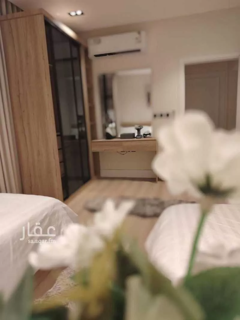 شقة 2 غرف في العقيق 5