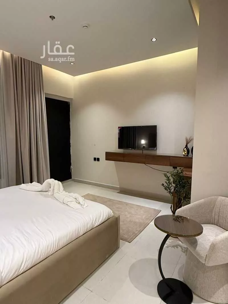 شقة 1 غرف في العارض 8