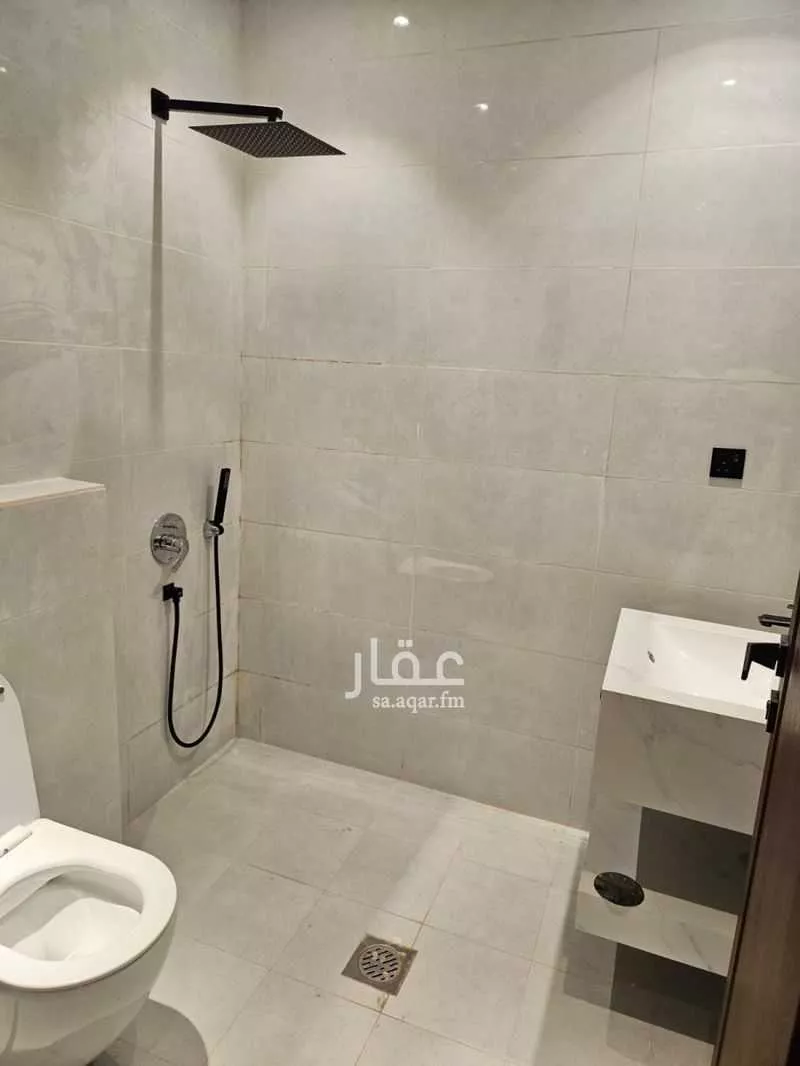 شقة 1 غرف في النزهة 4