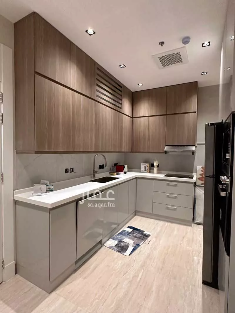 شقة 3 غرف في الملقا 6