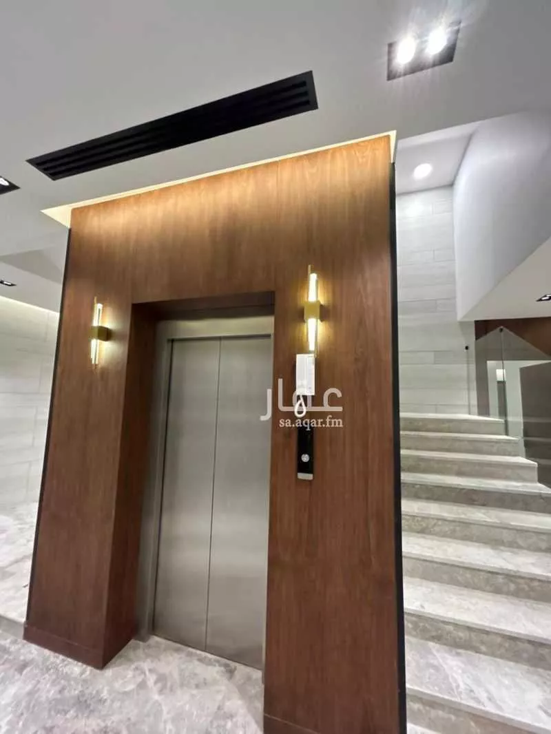 شقة 4 غرف في إشبيلية 2