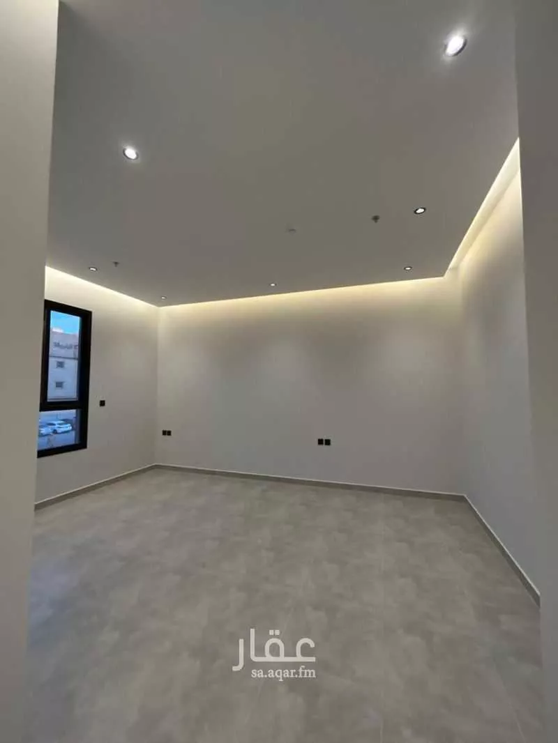 شقة 4 غرف في إشبيلية 15