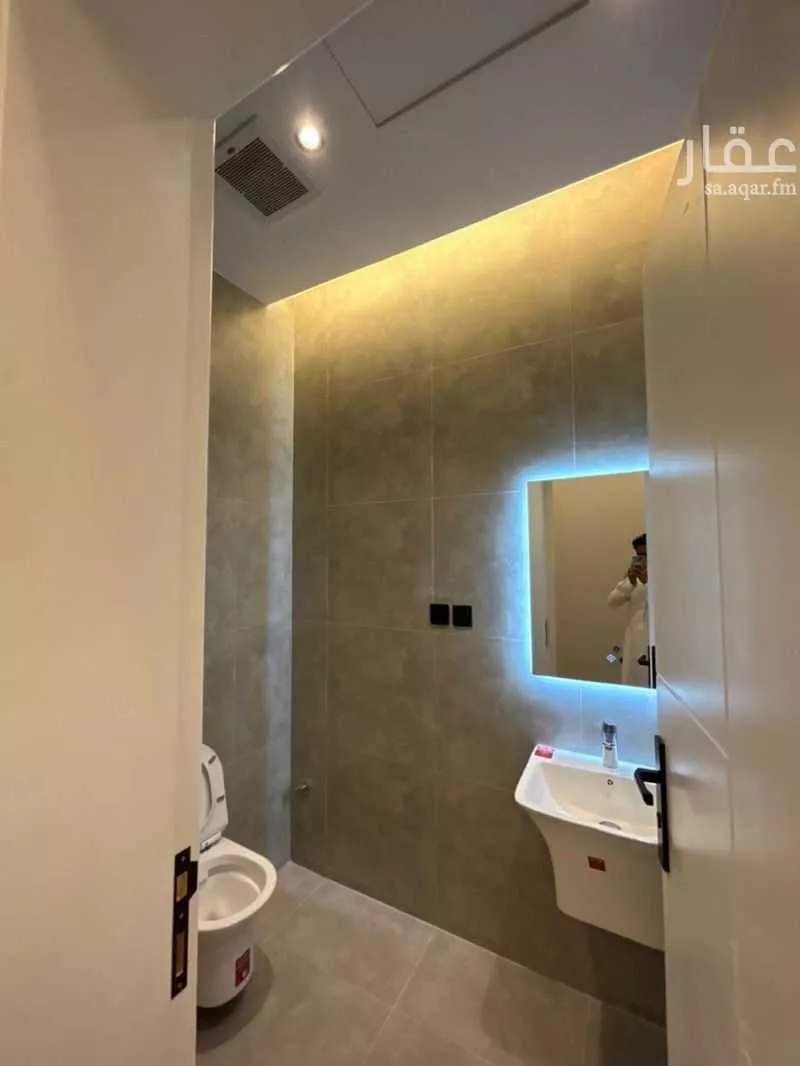 شقة 4 غرف في إشبيلية 10