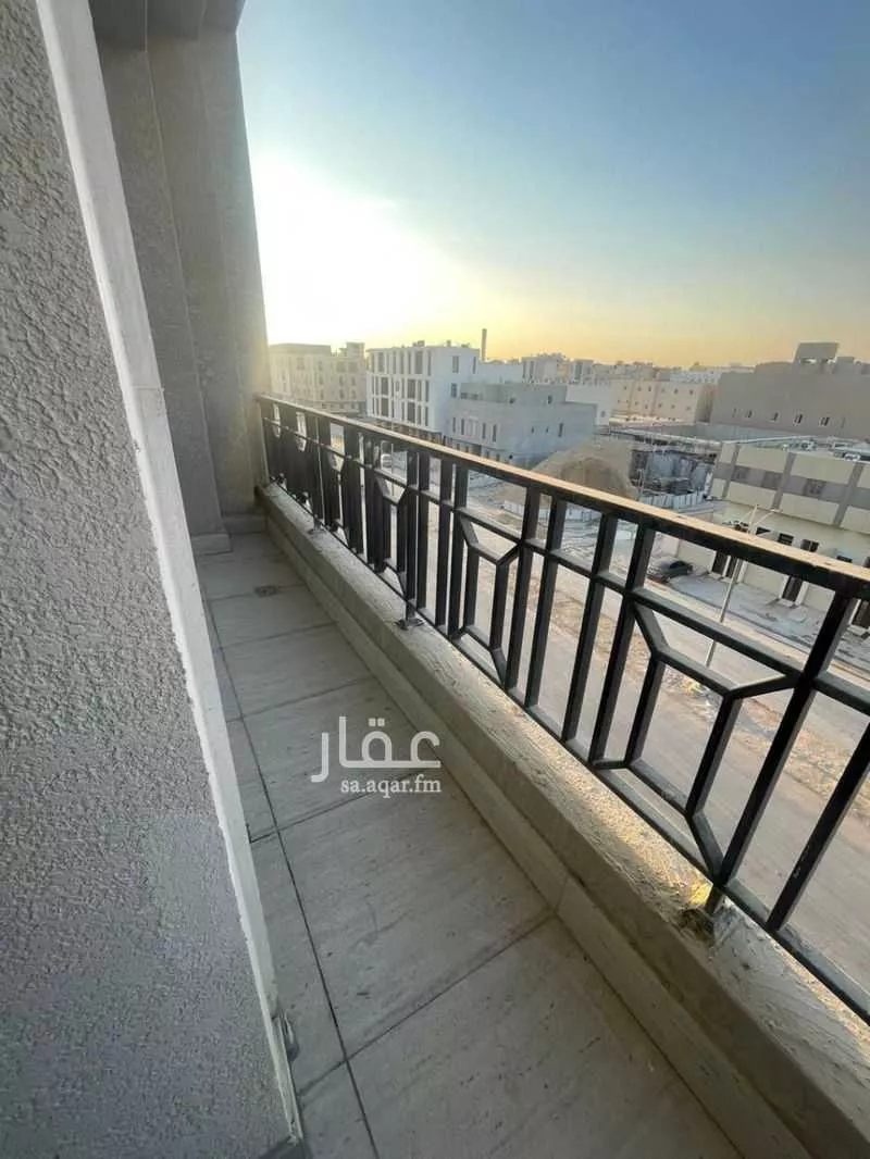 شقة 4 غرف في النرجس 2