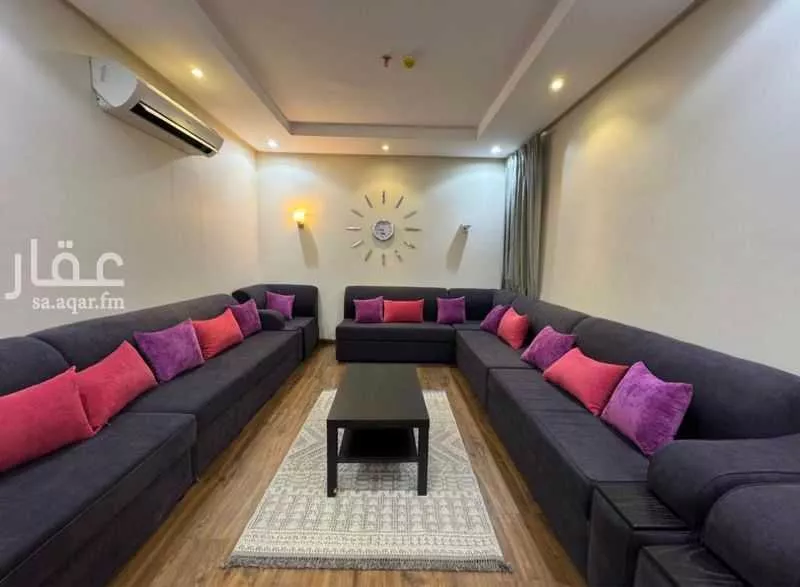 شقة 3 غرف في بطحاء قريش 5